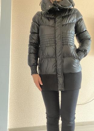 Пуховик рухова куртка пальто guess