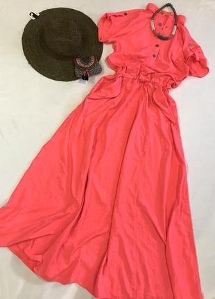 Яркое, эффектное платье бренда enelli