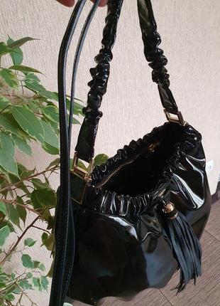 Шикарная женская лаковая сумка anya hindmarch, оригинал4 фото