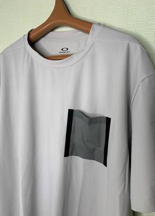 Футболка oakley rs veil warp hybrid pocket tee