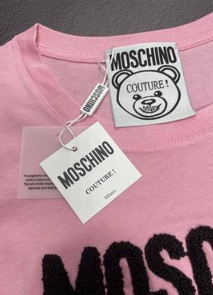 Женская футболка moschino3 фото