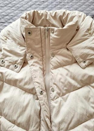 Новая женская бежевая демисезонная куртка с капюшоном the outerwear спереди 2 кармана.5 фото