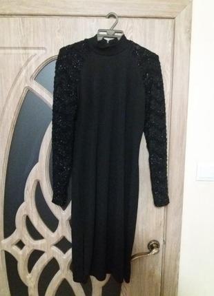 Дуже модна оригінальна вечірня сукня