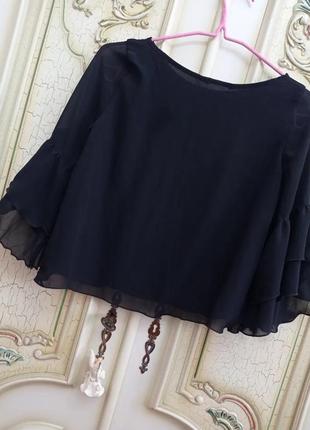 Шифонова блуза з милим рукавчиком