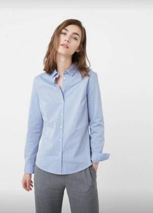 Блакитна сорочка в принт від mango