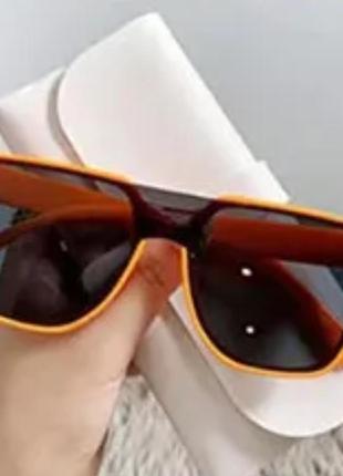 Яркие стильные солнцезащитные очки7 фото