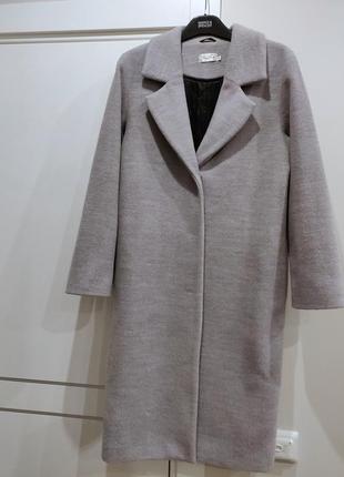 Пальто осінь-зима на утеплювачі. краще zara, h&m.