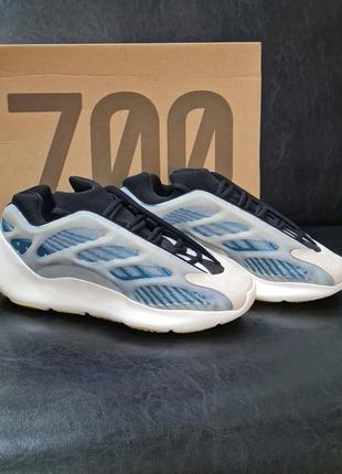 Кросівки yeezy boost 700 v3 kyanite2 фото