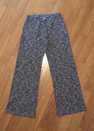 Стильные трикотажные брюки- клёш  ,146-152