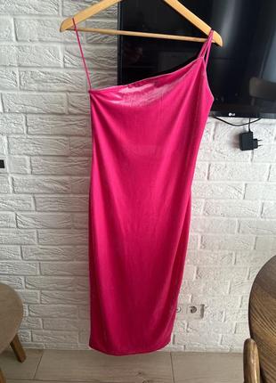 Красиве рожеве плаття велюр