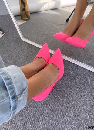 Лодочки женские розовые неон туфли на шпильке6 фото