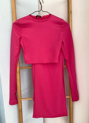 Жіночий літній трендовий модний малиновий рожевий барбі костюм топ + штани тренд 2023