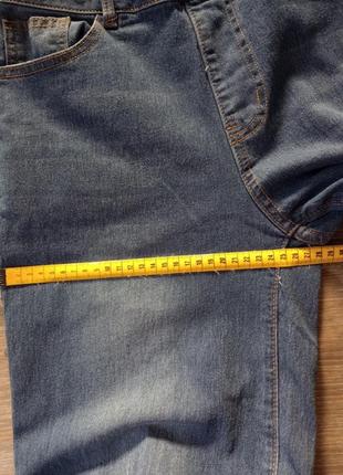 Стрейчевые джинсы с рубчиком вил колена7 фото