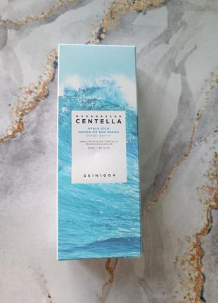Skin1004 madagascar centella hyalu-cica water-fit sun serum spf50+ pa++++ корея