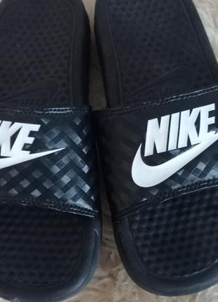 Nike benassi jdi print