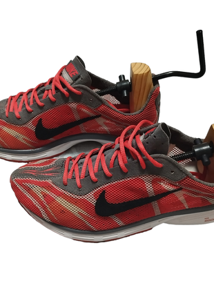 Женские беговые кроссовки nike zoom streak 3 bowerman series3 фото