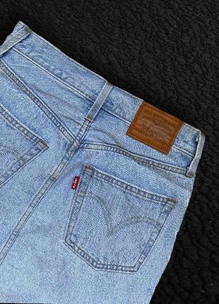 Юбка levi’s джинсовая рваная с вышивкой5 фото