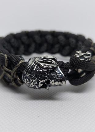 Браслет из паракорда "корсар".