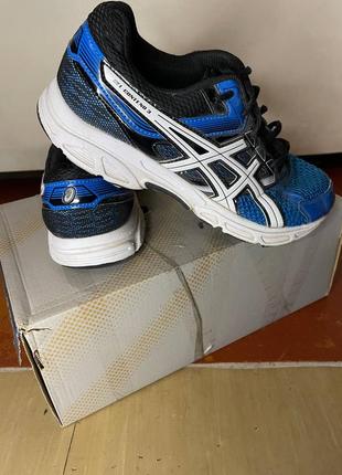 Кросівки жіночі asics1 фото