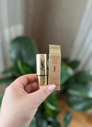 Кремовый хайлайтер для лица yves saint laurent touche eclat shimmer stick9 фото