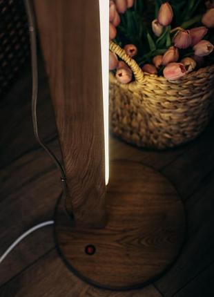 Торшер напольный деревянный th2-1300