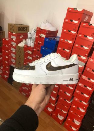 Знижка nike air force x lv жіночі білі брендові кросівки найк скидка женские белые кроссовки