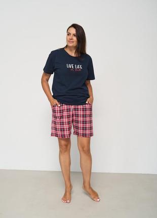 Пижама женская с шортами в клеточку и футболкой live life 28024 размер l, xl, 2xl, 3xl