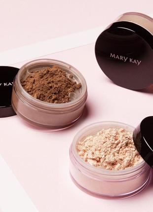 Шовковиста розсипчаста пудра мері кей mary kay