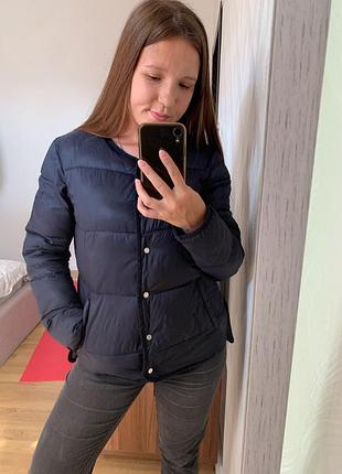 Женская куртка в идеальном состоянии