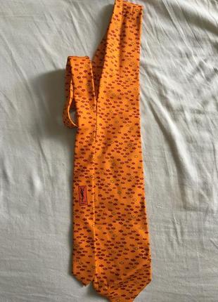 Крута і стильна краватка yvessaintlaurent