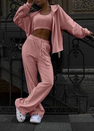 Костюм тройка