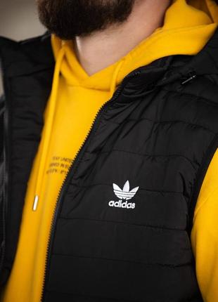 Чорний жилет стьобаний з капюшоном adidas / жилетка адідас5 фото