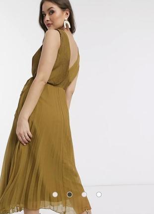 Платье миди с поясом и плиссированной юбкой design2 фото