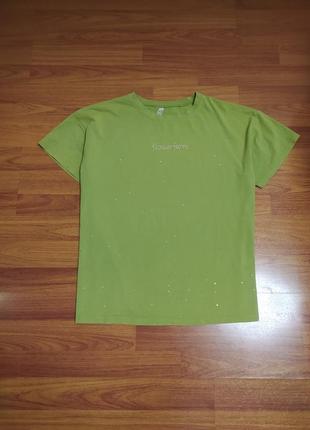 Жіноча футболка бавовняна зелена салатова оливкова з блискітками