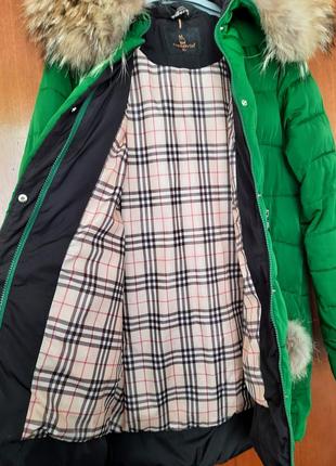 Жіноча зимова куртка з натуральним хутром