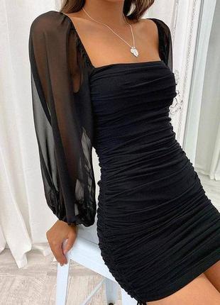 Чорна міні сукня зі збірками та шифоновими об'ємними рукавами. чёрное платье мини короткое 42-46