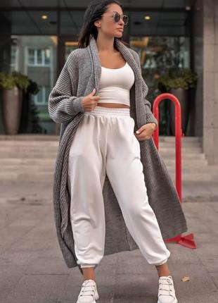 Наш кардиган - це комфорт у будь-якій ситуації: на шопінгу, на прогулянці чи подорожі kr-01