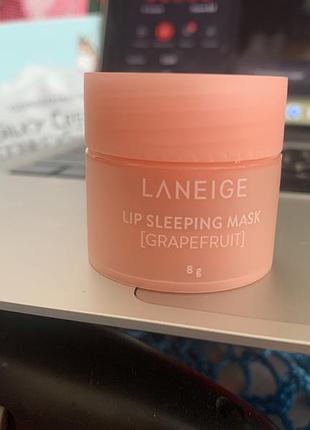 Корейский бальзам маска для губ от laneige 8g набор.