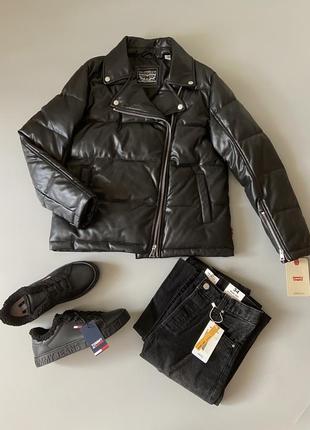 Крута куртка косуха levi’s