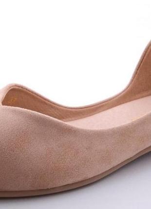 Размер 40 - стопа 25,5 сантиметра  женские бежевые балетки из эко-замши с острым носком, низкий ход1 фото