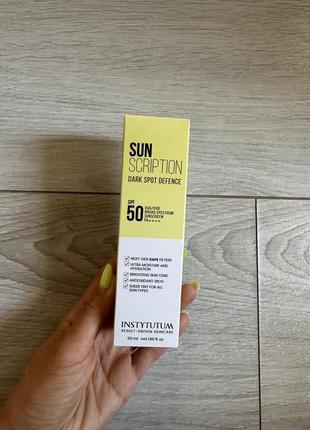 Сонцезахисний sunscription dark spot defence spf50