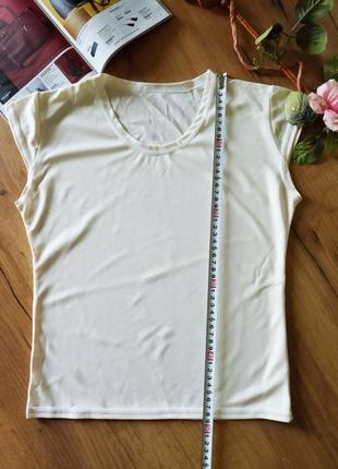 Распродажа девичья футболка майка молочного цвета, состав полиэстер, небольшой размер, может быть на девочку3 фото