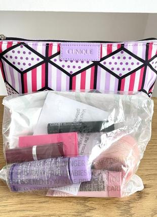 Новый набор по уходу за лицом clinique оригинал