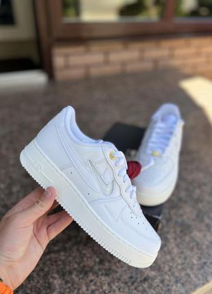 Кроссовки nike air force 1 07 premium dz5616-1007 фото