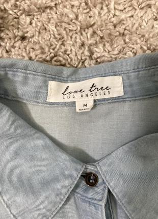 Голубая джинсовая рубашка с вышивкой No4025 фото