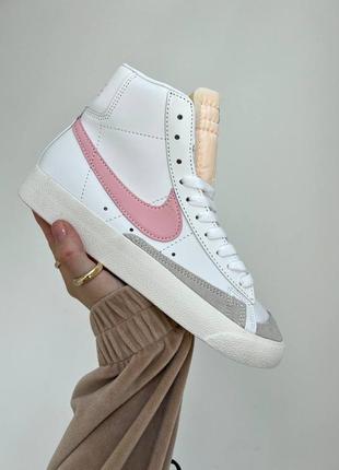 Топовые женские высокие кеды nike blazer white4 фото