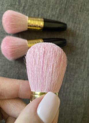 Guerlain meteorites powder brush кисти для метеоритов, оригинал, без чехла.3 фото