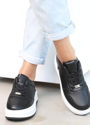 Мягкие женские черные кроссовки кеды5 фото