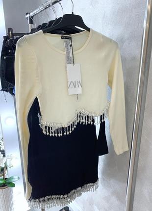 Топ zara с круглым вырезом и искусственными жемчугом размер xs-s