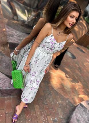 Bustier romantic dress🤍💜
невероятно красивые сарафаны меди с имитацией вышивки7 фото